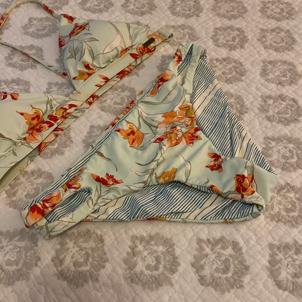 Roxy Floral Bikini